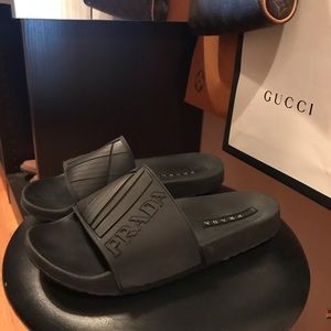 MENS ALL BLACK PRADA SLIDES